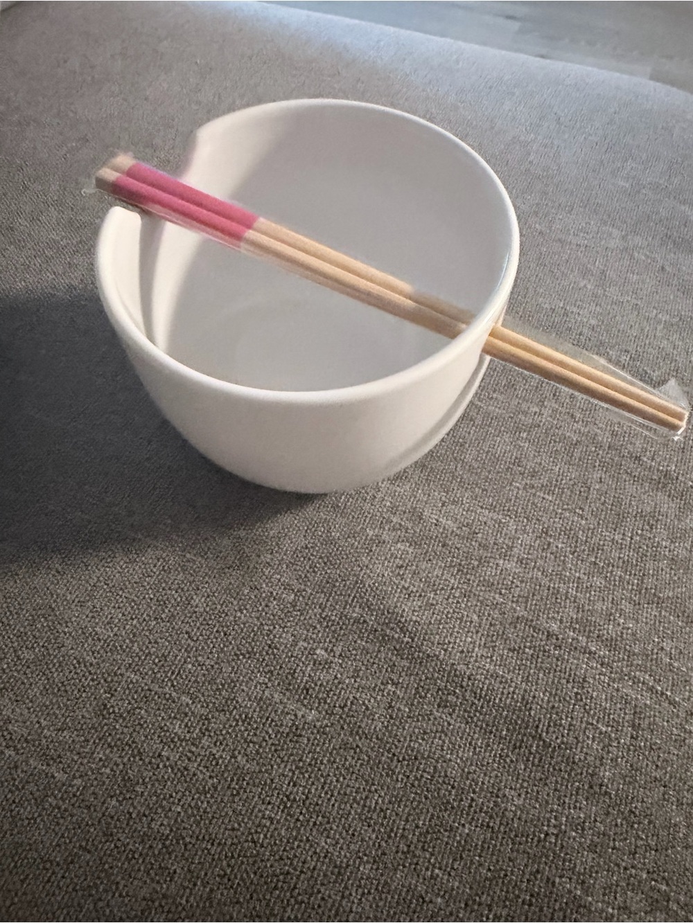 Panda Stoneware Noodle Bowl with Chopsticks – Microwave & Dishwasher Safe - Picture 5 of 9